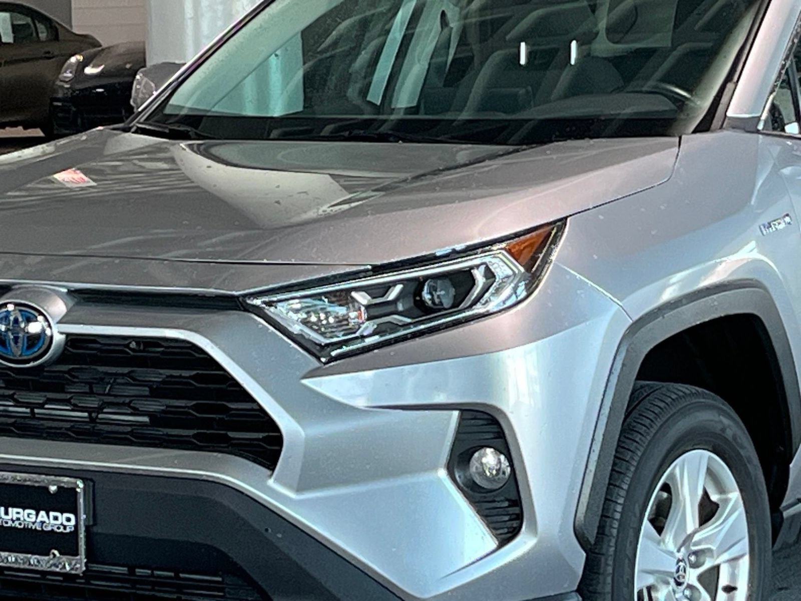 Used 2021 Toyota RAV4 XLE w/ Convenience Package AWD/4WD image 5