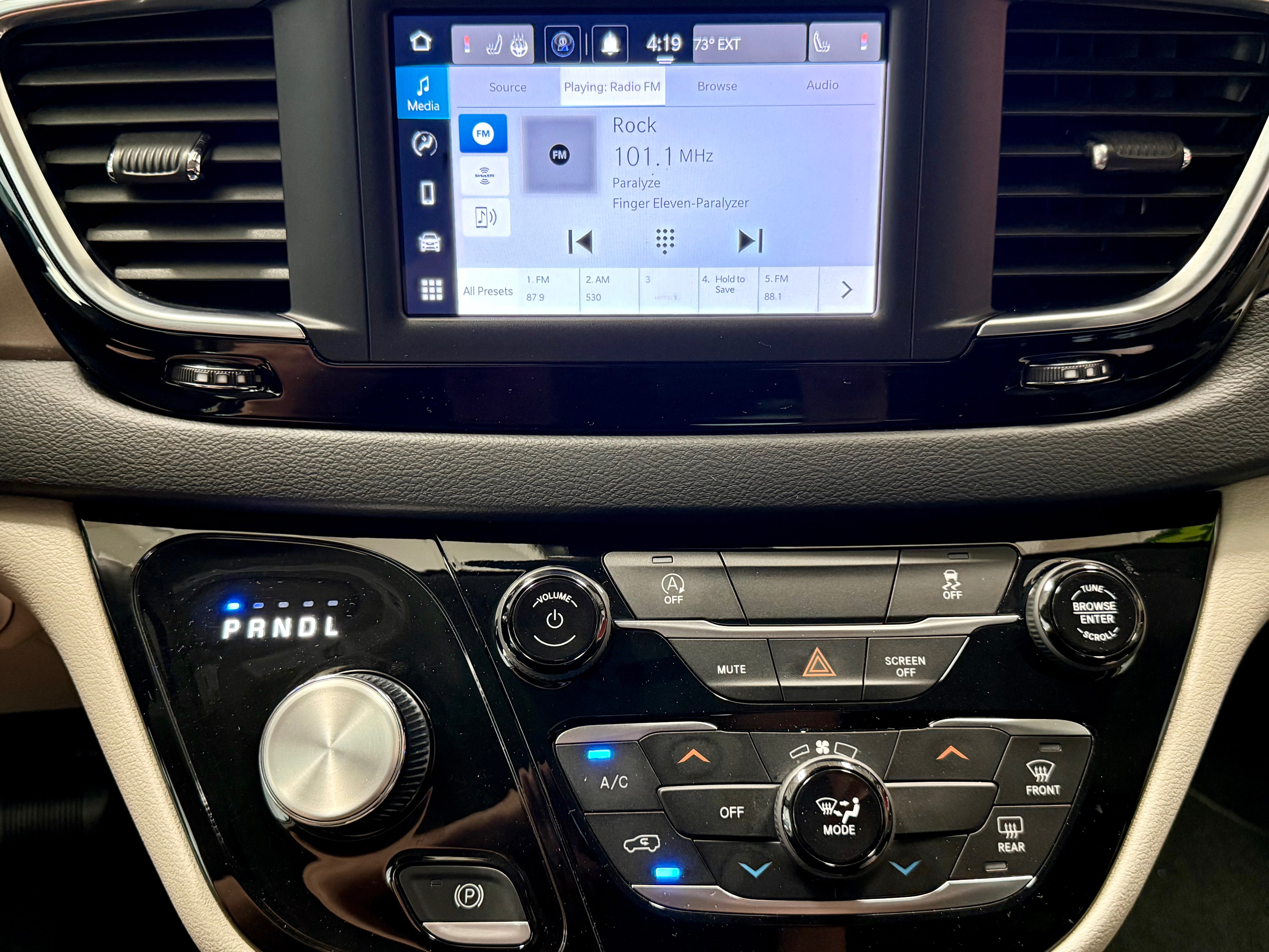 Certified 2023 Chrysler Voyager LX FWD image 30