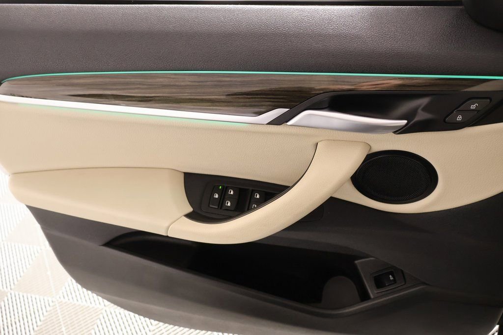 Used 2022 BMW X2 xDrive28i w/ Convenience Package image 17