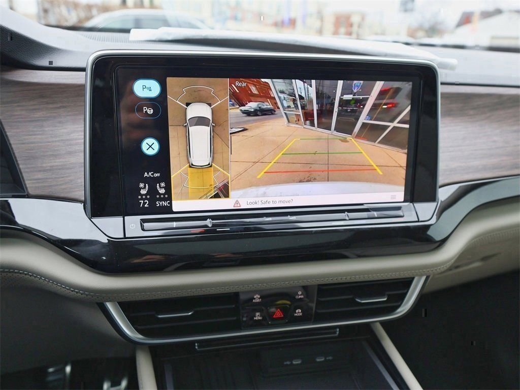 New 2026 Volkswagen Atlas SEL Premium R-Line image 25