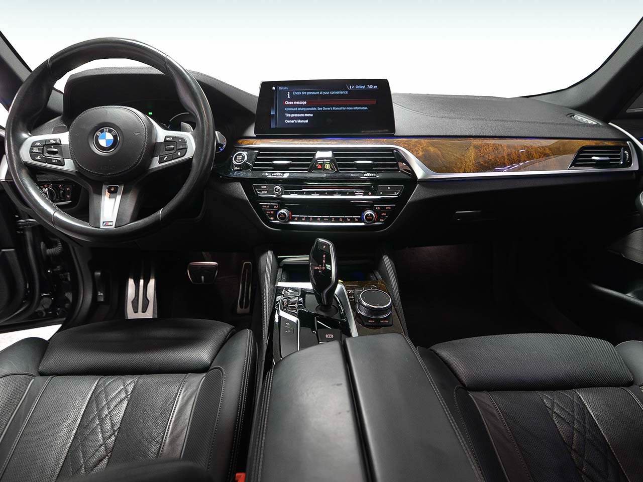 Used 2018 BMW M550i xDrive AWD/4WD image 13