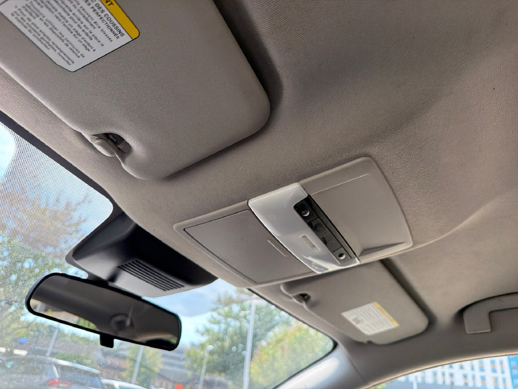Used 2022 Nissan Sentra SV w/ All-Weather Package FWD image 28