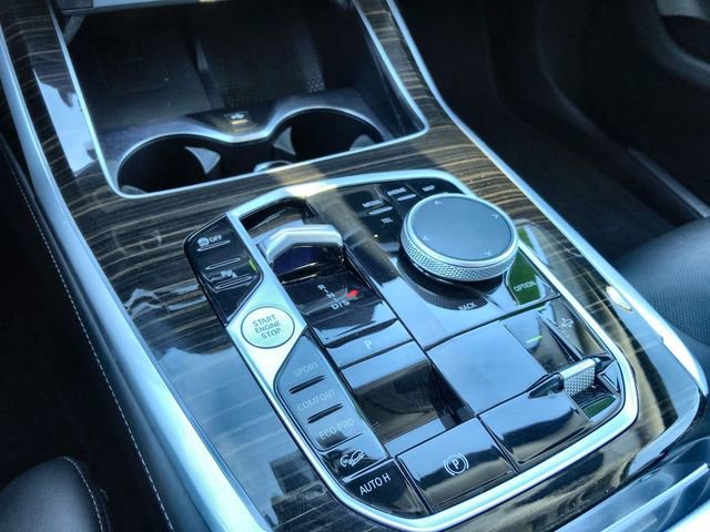 Used 2025 BMW X7 xDrive40i image 20