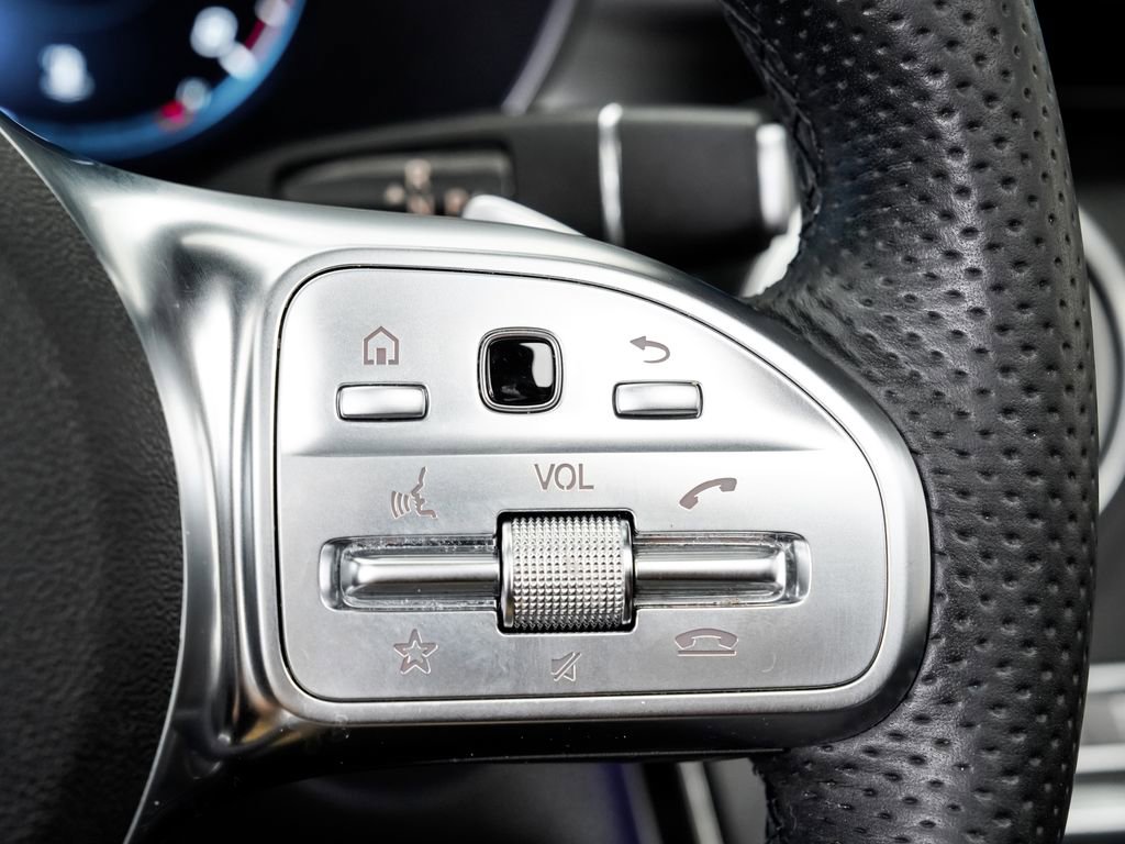 Used 2020 Mercedes-Benz GLC 300 4MATIC Coupe image 13