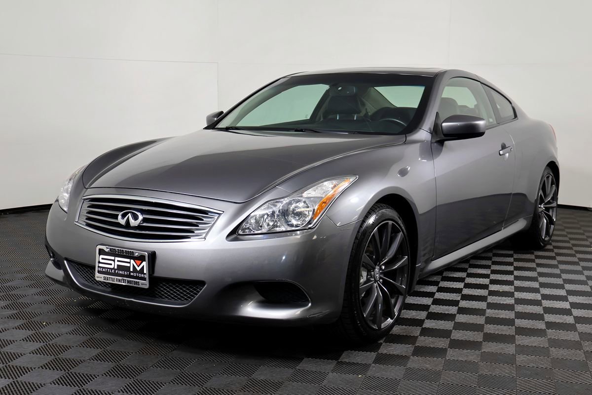 Used 2010 INFINITI G37 Journey w/ Premium Pkg RWD image 3