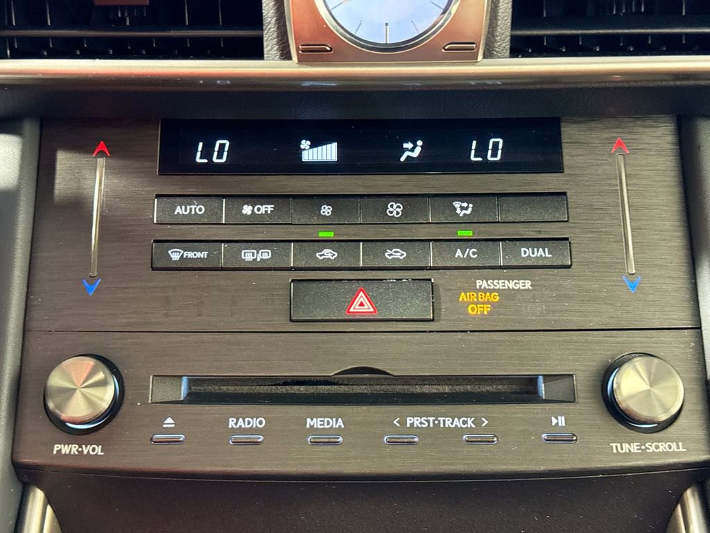 Used 2019 Lexus IS 300 F Sport image 15