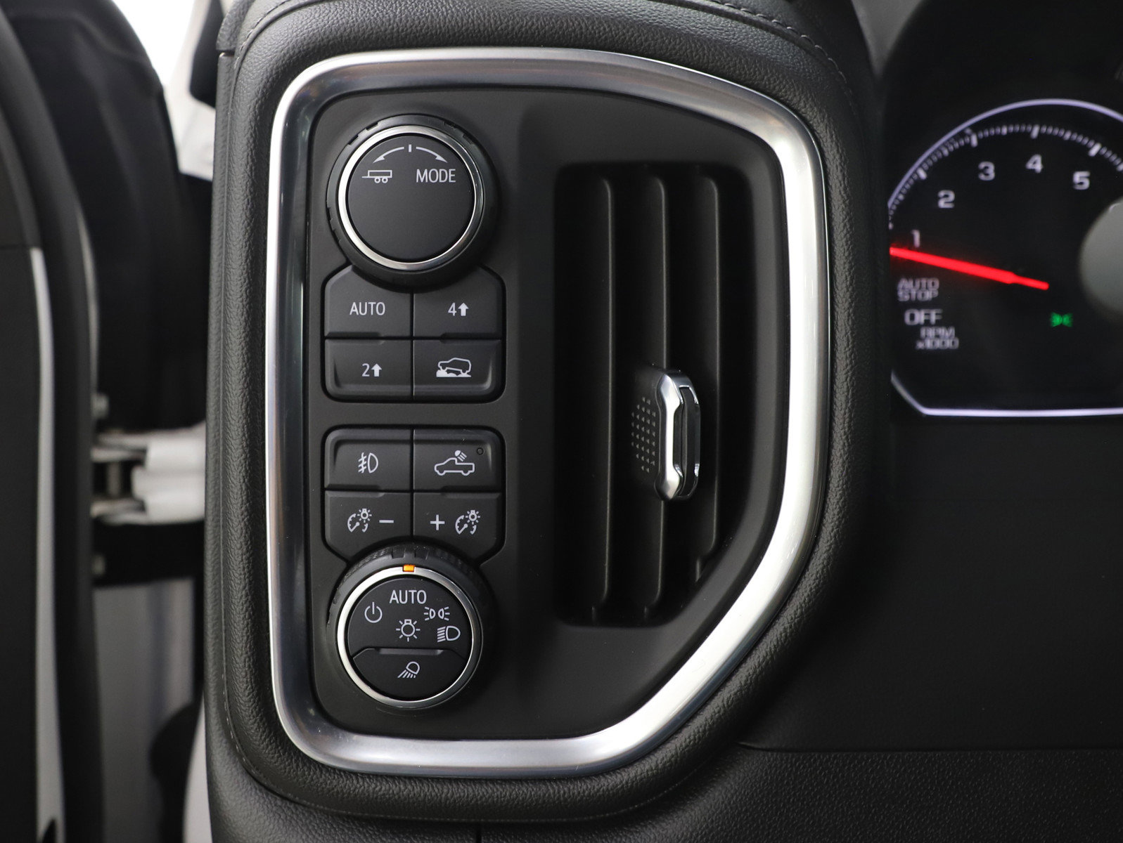 Used 2020 Chevrolet Silverado 1500 LTZ w/ LTZ Plus Package image 24