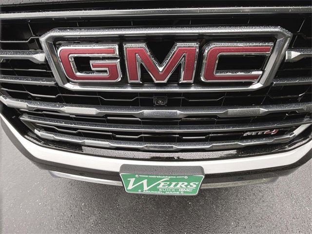 New 2026 GMC Yukon AT4 w/ AT4 Premium Plus Package image 32
