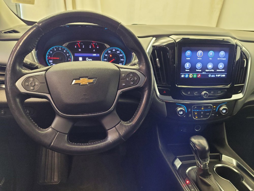 Used 2021 Chevrolet Traverse LT w/ LT Premium Package image 22