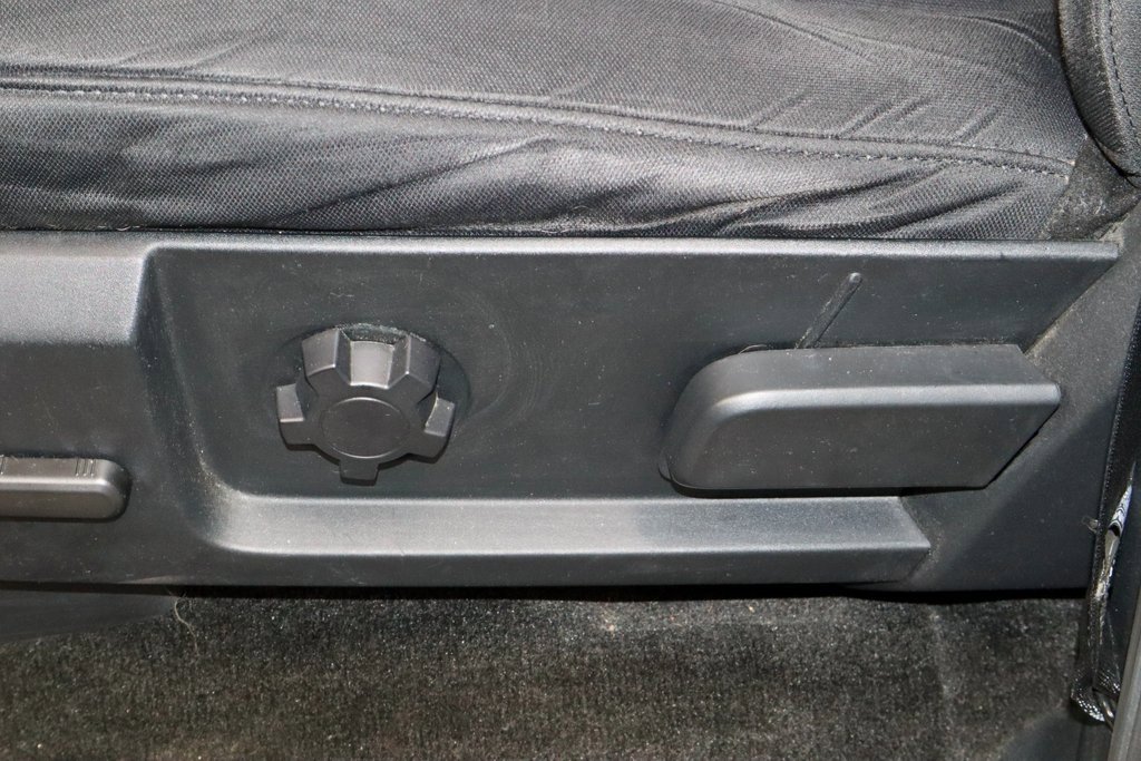 Used 2017 Ford Expedition XLT image 30