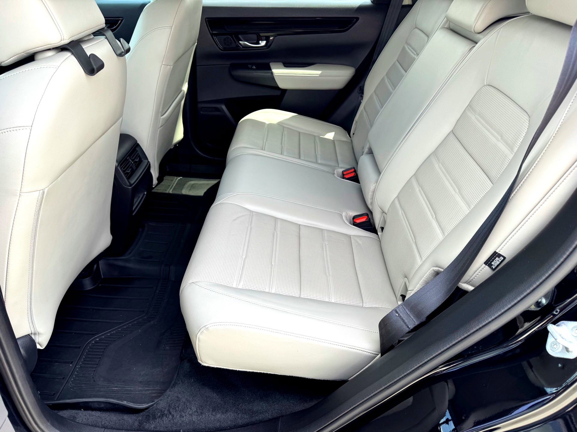 Used 2023 Honda CR-V EX-L image 17