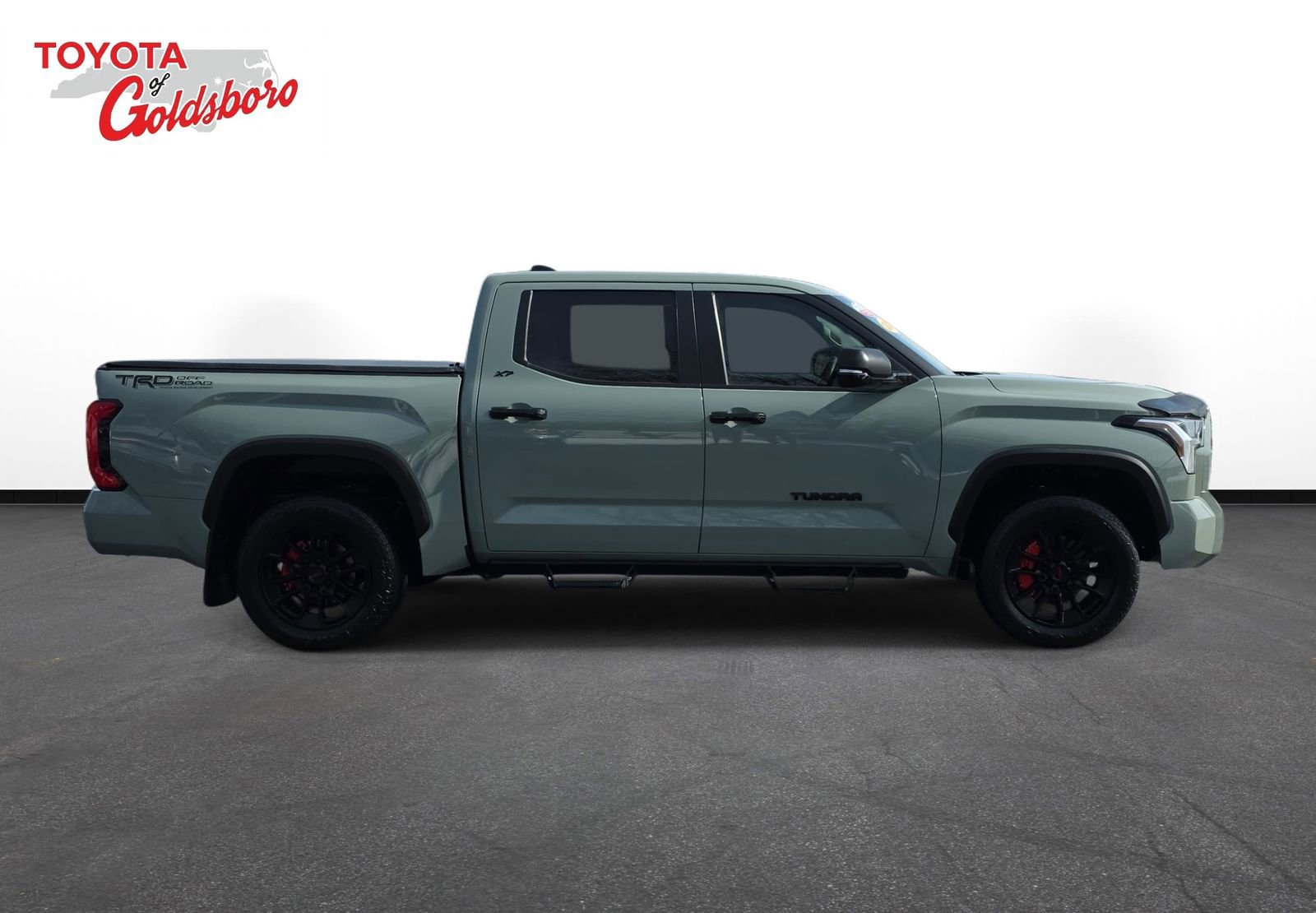 Used 2024 Toyota Tundra SR5 w/ SR5 Convenience Package image 4