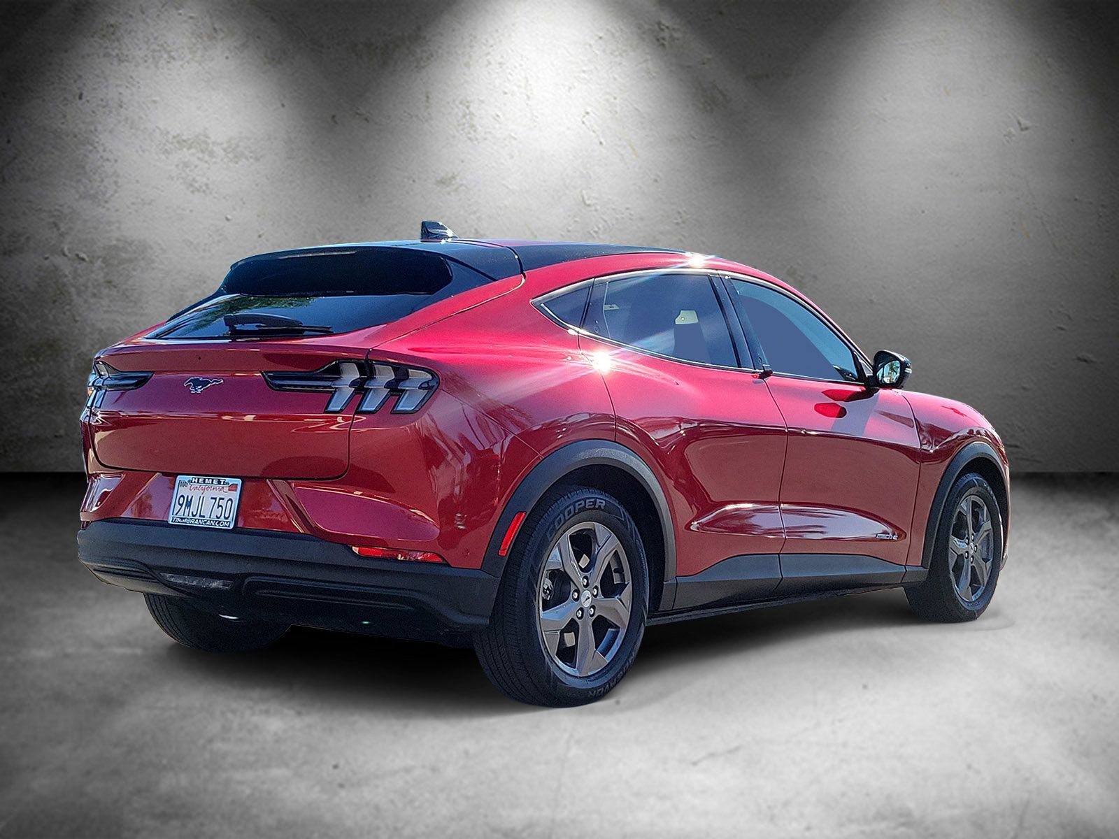 Used 2023 Ford Mustang Mach-E Select RWD image 3