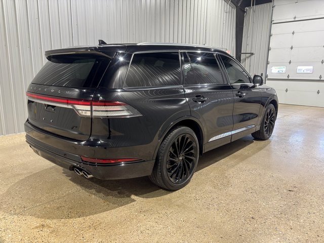 Used 2022 Lincoln Aviator Reserve w/ Equipment Group 201A image 8