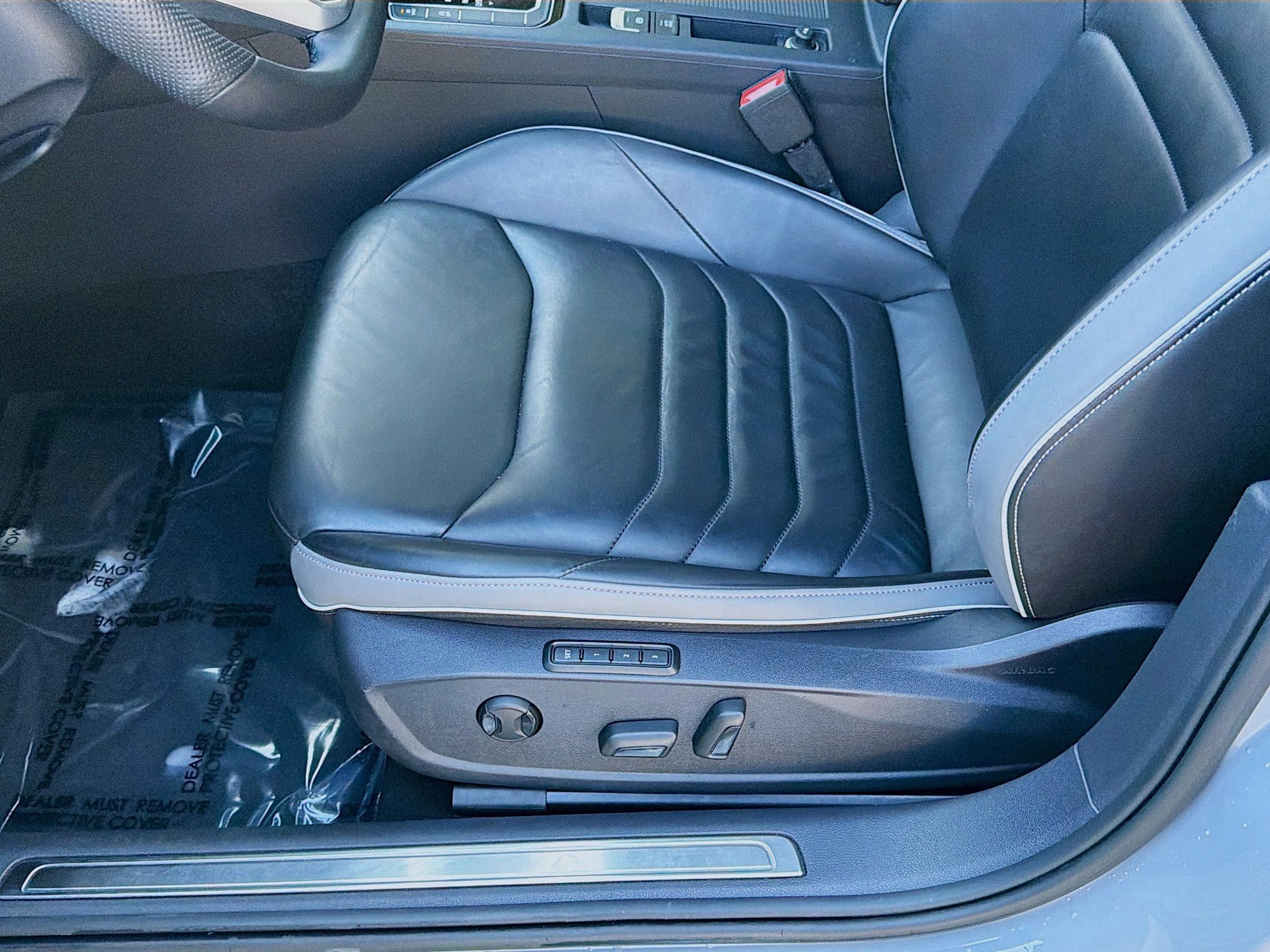 Used 2023 Volkswagen Arteon SEL image 18