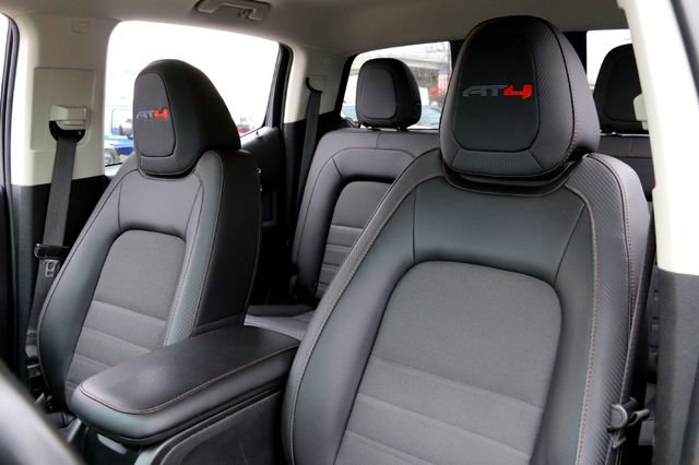 Used 2022 GMC Canyon AT4 w/ Trailering Package image 11