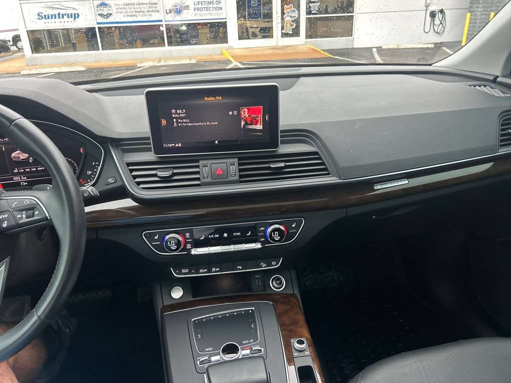 Used 2020 Audi Q5 2.0T Premium Plus w/ Premium Plus Package AWD/4WD image 22