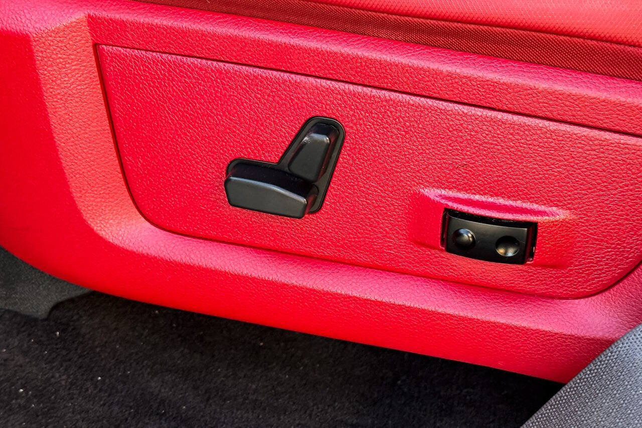Used 2016 RAM 1500 Rebel w/ Luxury Group AWD/4WD image 31