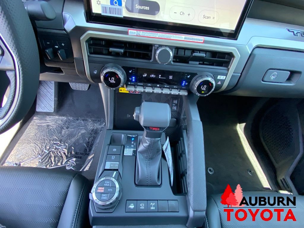 New 2026 Toyota Tacoma TRD Off-Road AWD/4WD image 39