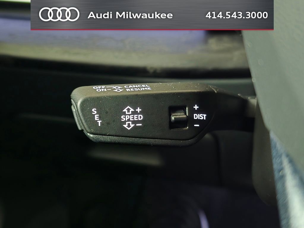 Used 2023 Audi Q8 Premium w/ Convenience Package AWD/4WD image 31