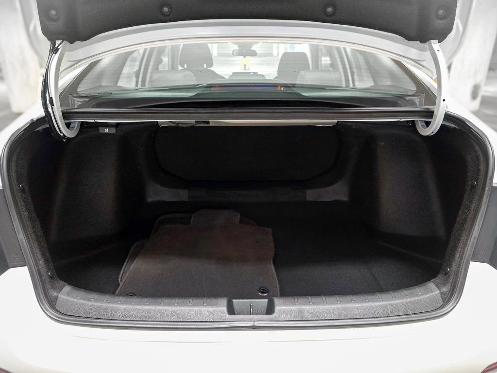 Certified 2026 Honda Civic LX image 9