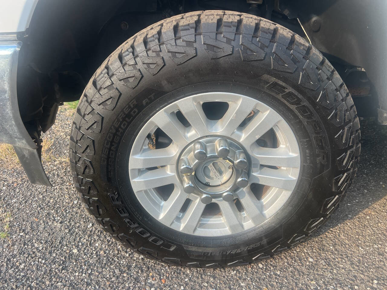 Used 2019 Ford F350 XLT w/ XLT Value Package image 7