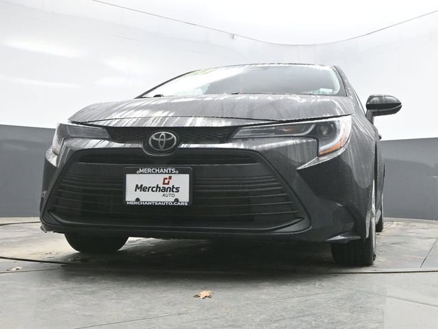 Used 2023 Toyota Corolla LE FWD image 33