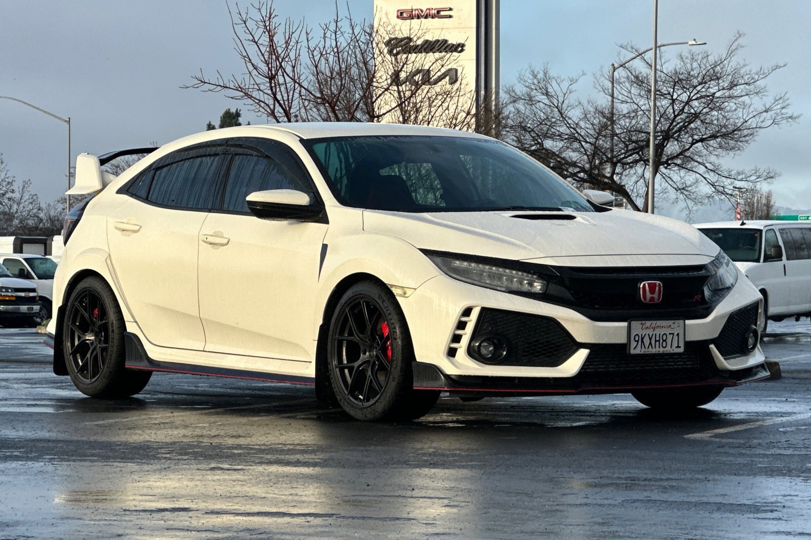Used 2018 Honda Civic Type R image 2