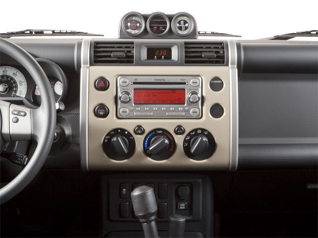 Used 2010 Toyota FJ Cruiser 4WD image 19