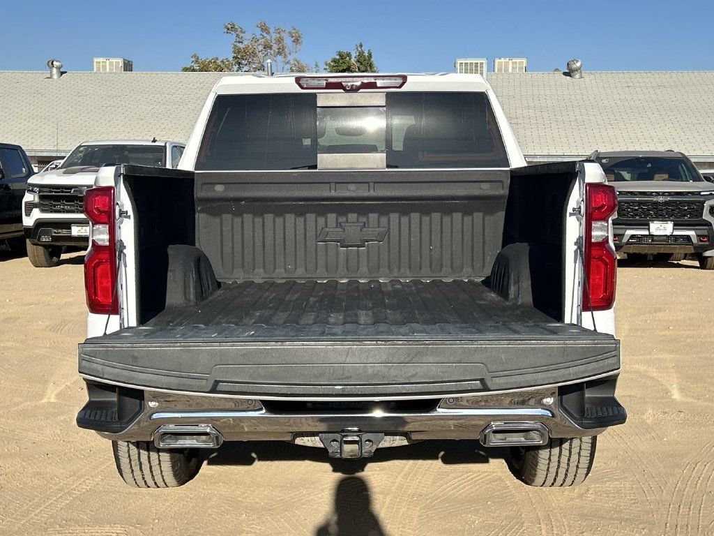Certified 2023 Chevrolet Silverado 1500 LTZ w/ Technology Package AWD/4WD image 25