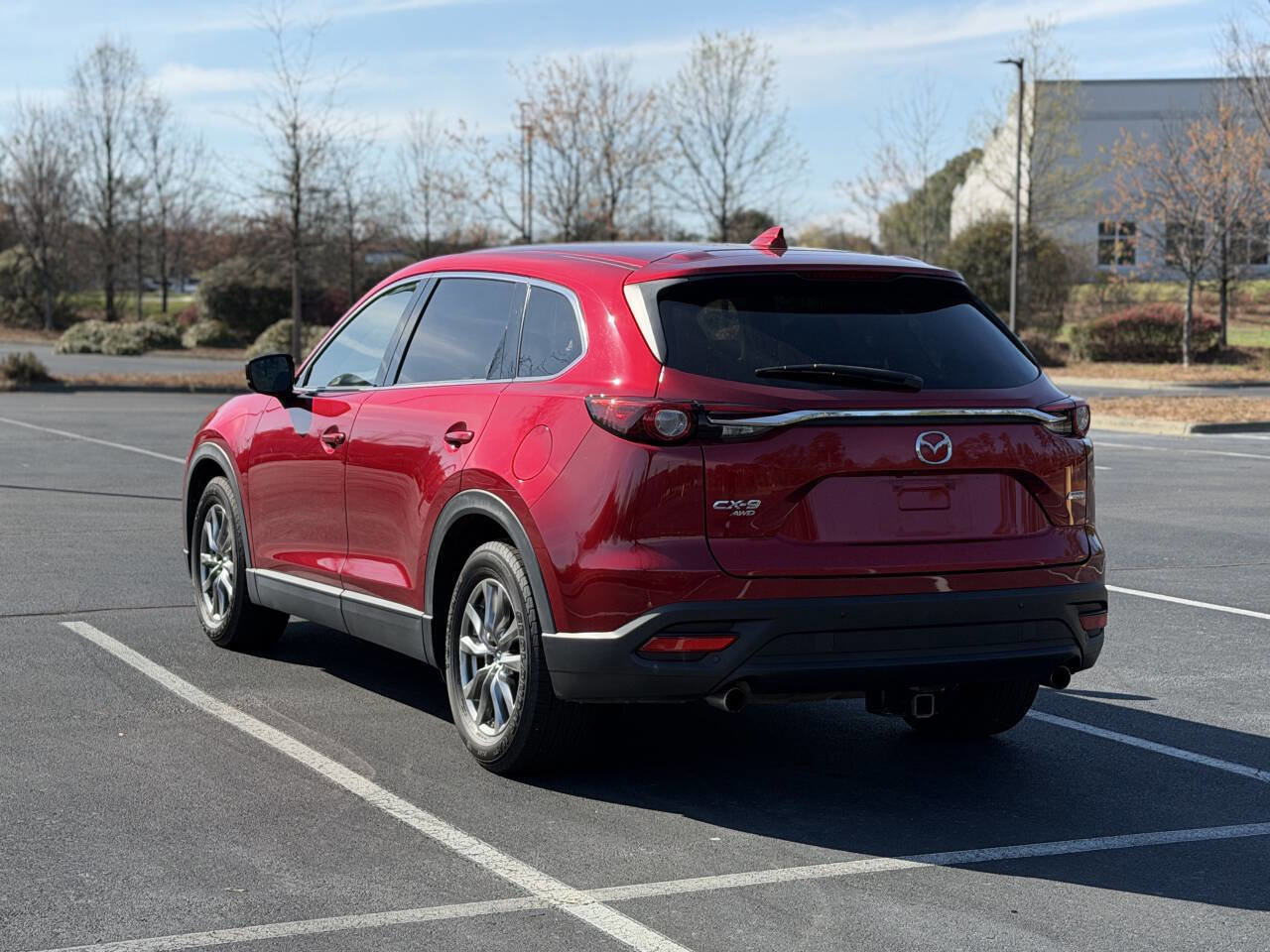 Used 2018 MAZDA CX-9 Touring w/ Touring Premium Package image 5