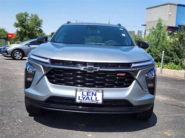 Used 2024 Chevrolet Trax RS w/ Driver Confidence Package image 5