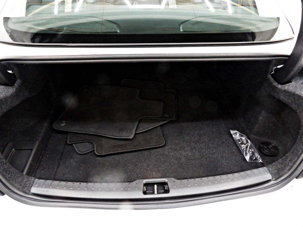 Used 2024 Volvo S60 B5 Plus image 13