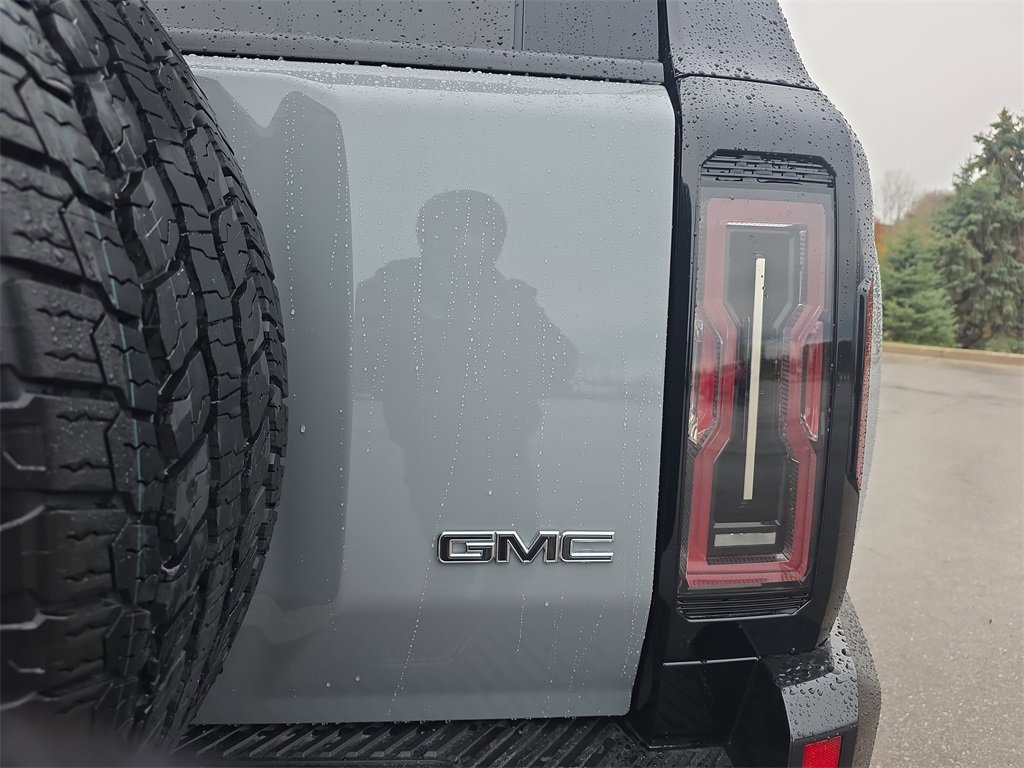 New 2026 GMC Hummer EV SUV image 36