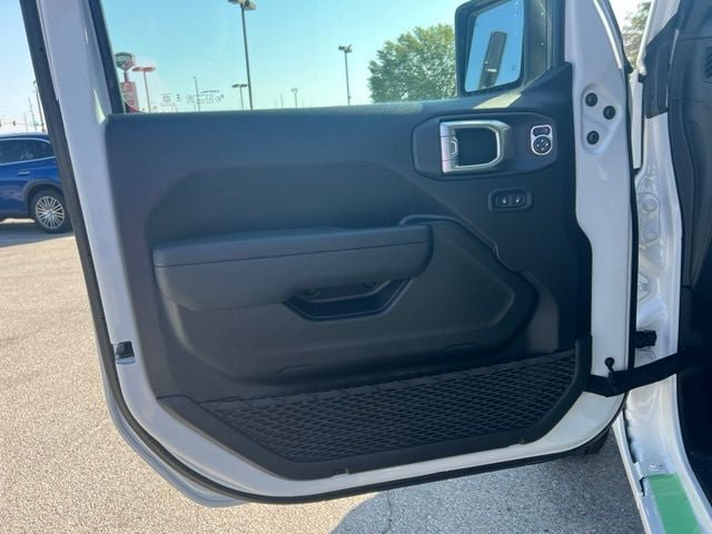 New 2026 Jeep Wrangler Unlimited Sport AWD/4WD image 10