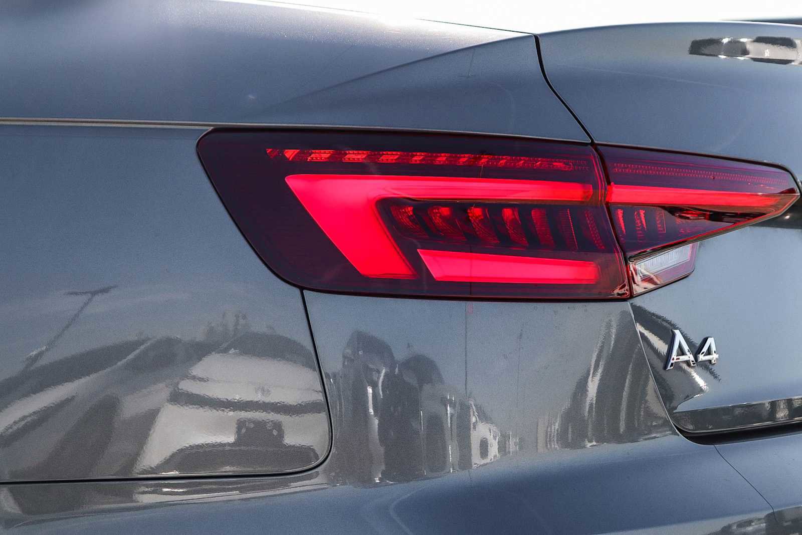 Used 2018 Audi A4 2.0T Ultra Premium image 12