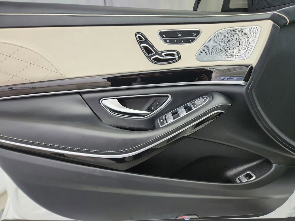 Used 2015 Mercedes-Benz S 550 4MATIC Sedan image 28