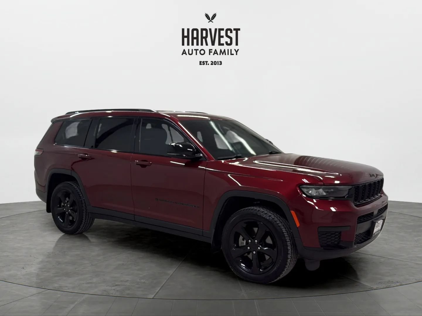 Used 2023 Jeep Grand Cherokee L Laredo AWD/4WD image 9