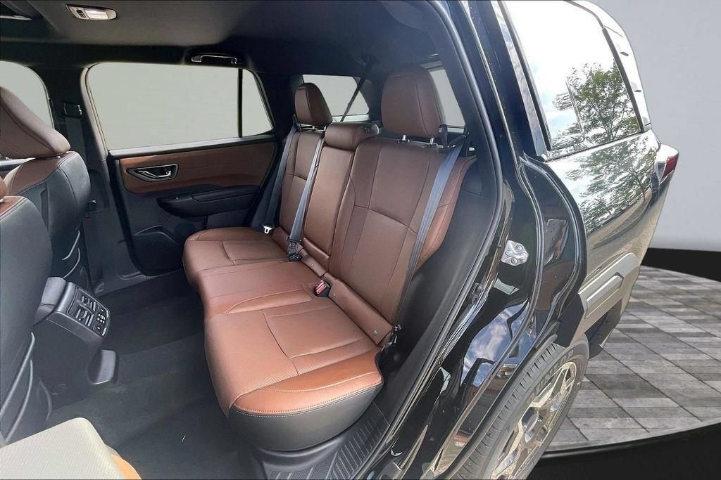 New 2026 Subaru Outback Touring AWD/4WD image 10
