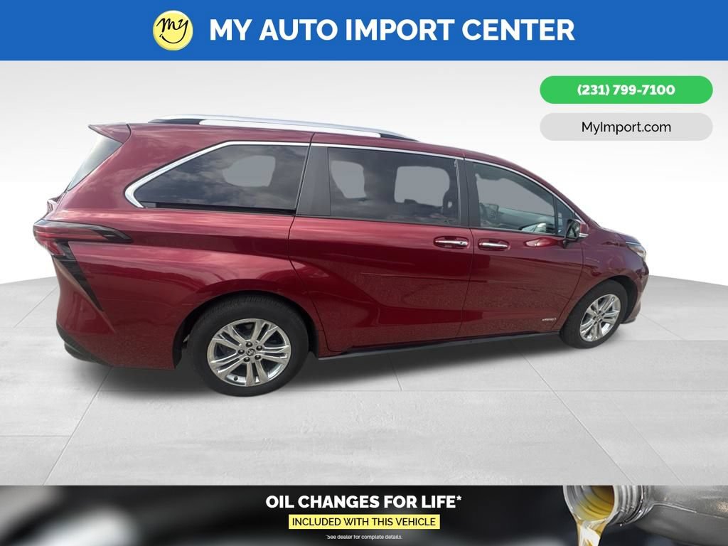 Used 2021 Toyota Sienna Platinum AWD/4WD image 8