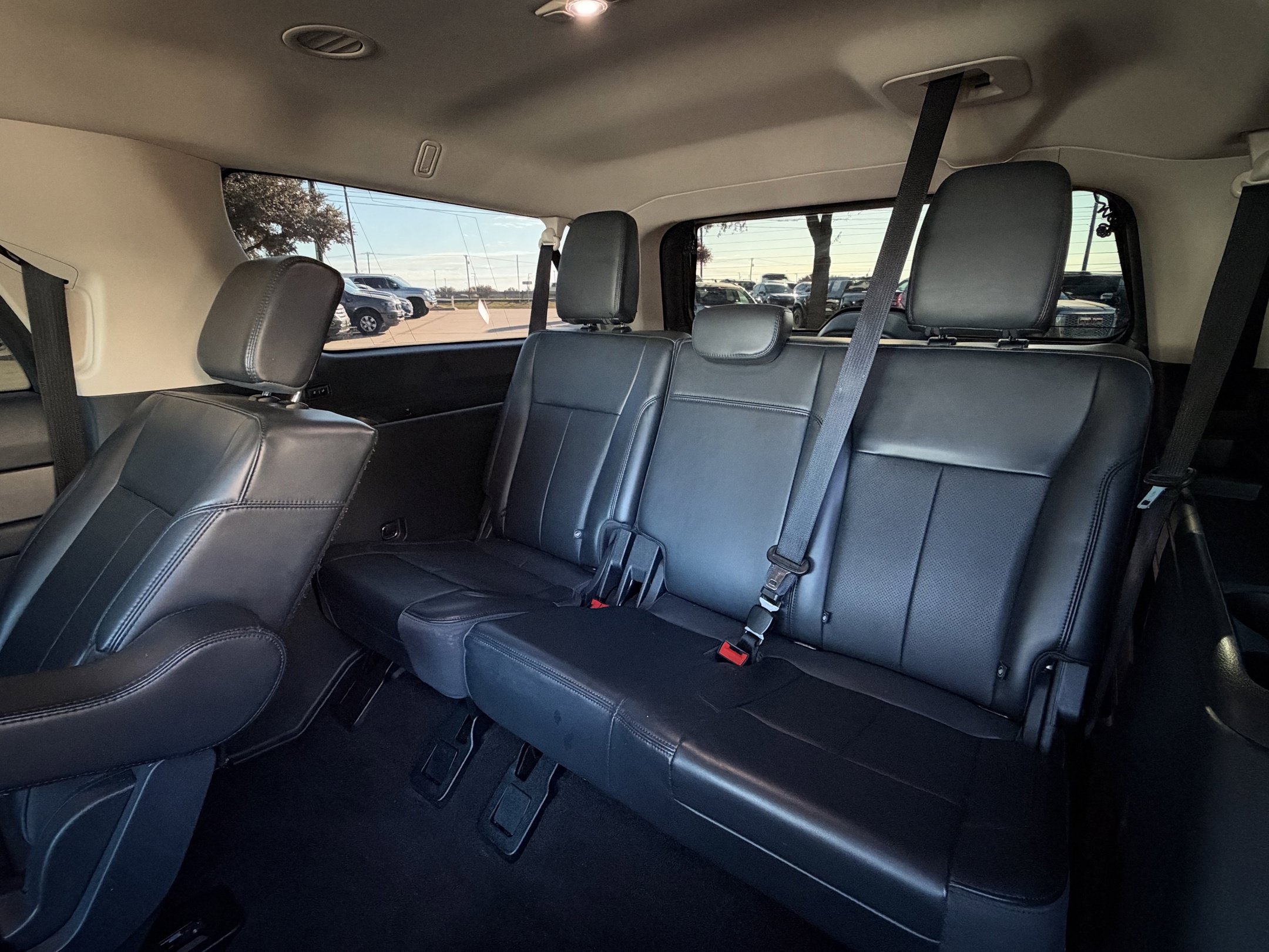 Used 2023 Ford Expedition Max XLT RWD image 32