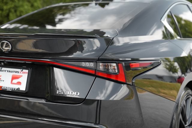 Used 2024 Lexus IS 300 F Sport RWD image 12