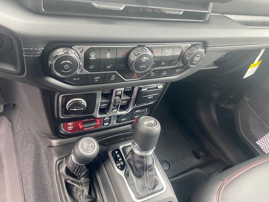 New 2026 Jeep Wrangler Unlimited Rubicon 392 image 19