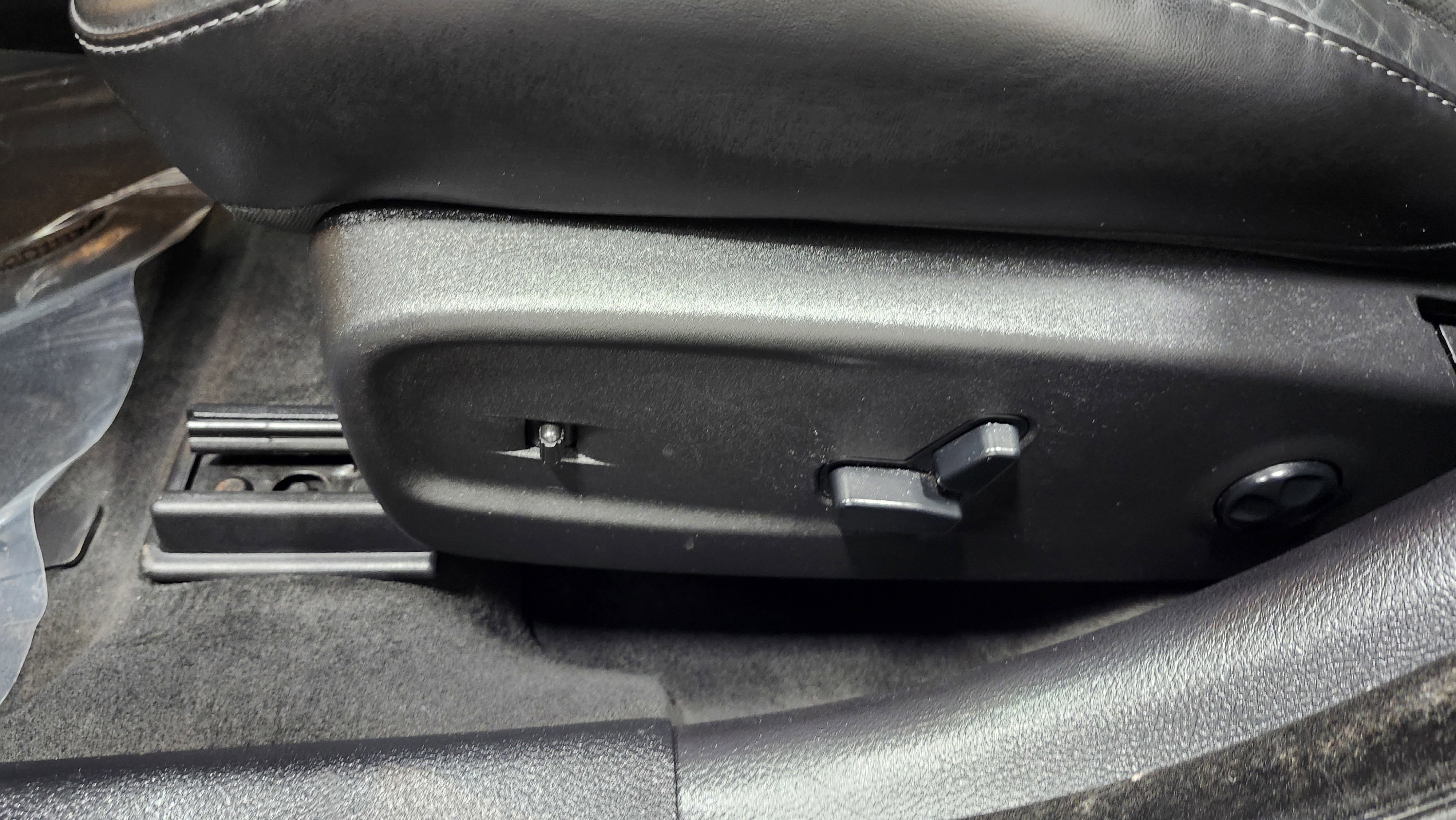 Used 2016 Dodge Charger R/T image 24