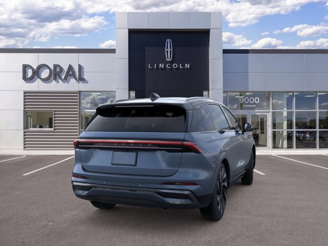 New 2026 Lincoln Nautilus Reserve w/ Jet Appearance Package AWD/4WD image 8