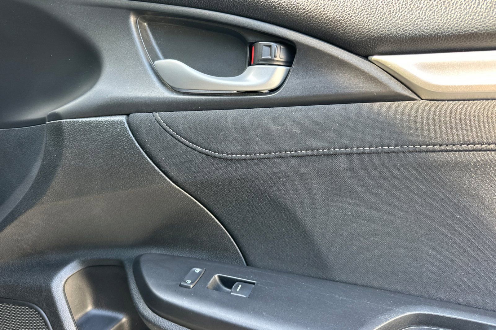 Used 2019 Honda Civic EX image 21