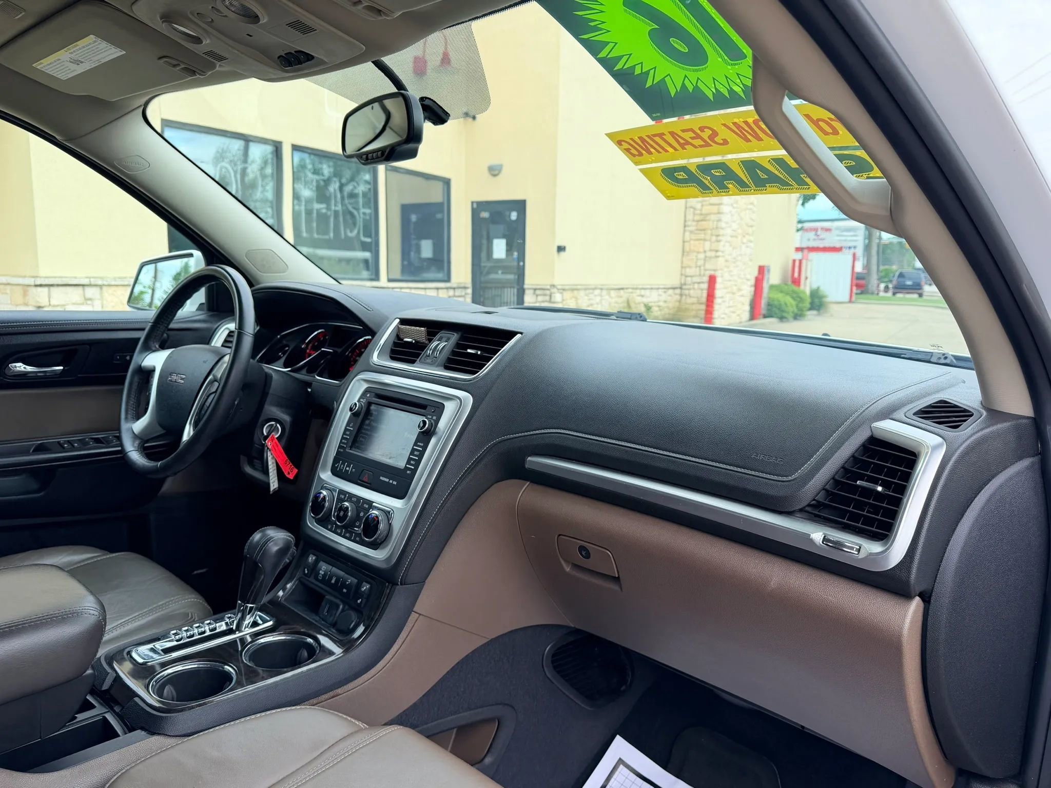 Used 2016 GMC Acadia SLT FWD image 14