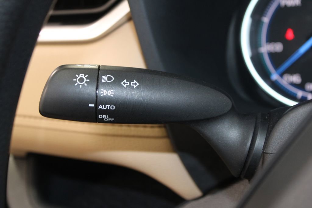 Used 2023 Toyota RAV4 XLE w/ Convenience Package image 37