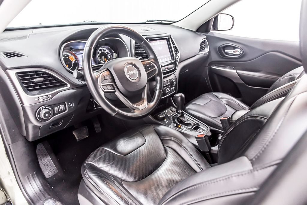 Used 2020 Jeep Cherokee Limited AWD/4WD image 26