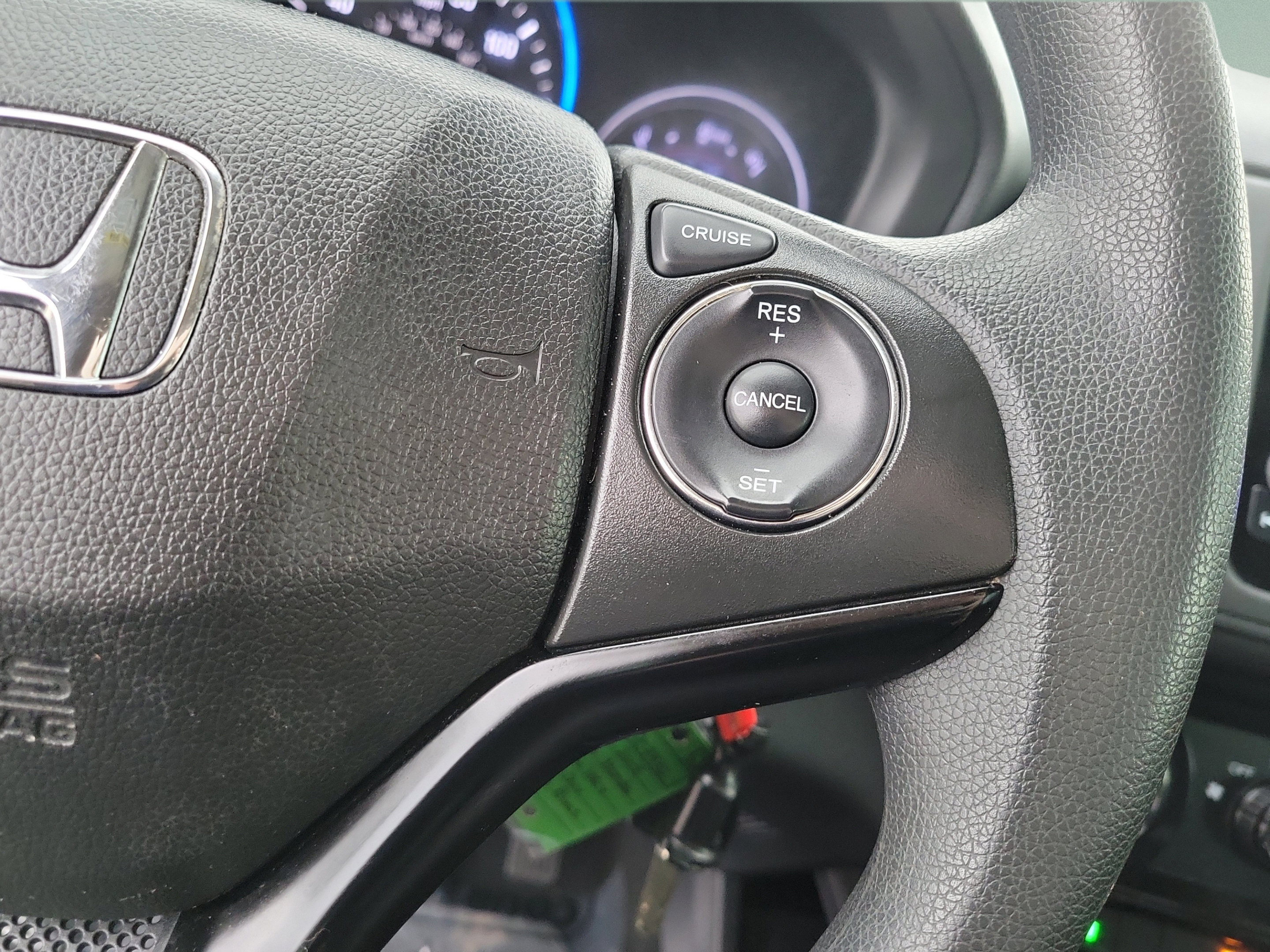 Used 2019 Honda HR-V LX image 11